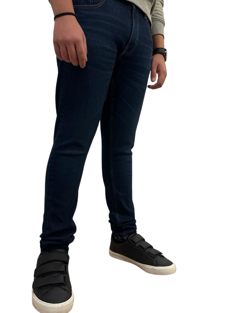 Slim Fit (Men)